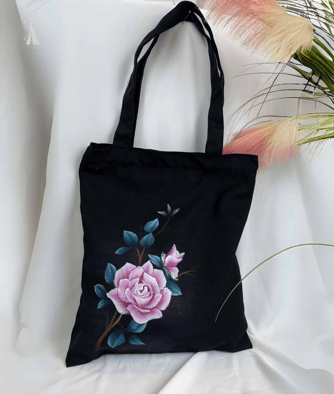 Túi vải bố đen vẽ tay hoa hồng (1) Túi vải bố đen vẽ tay hoa hồng