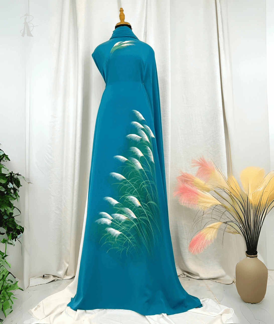 Vải áo dài vẽ tay cỏ lau